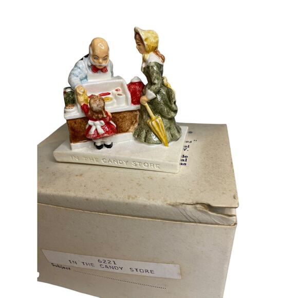 Sebastian Miniatures In the Candy Store Signed Figurine Vintage 6221 - Picture 3 of 8